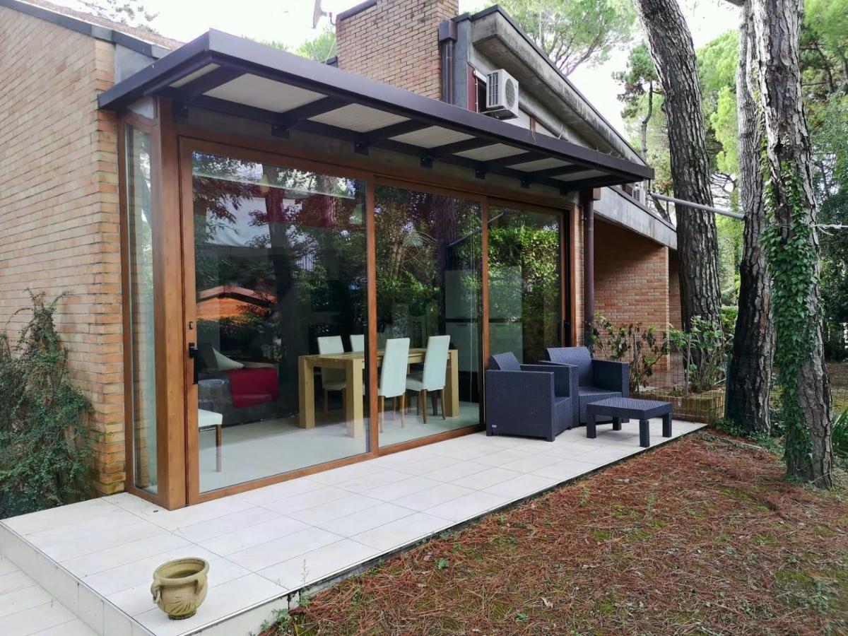 Villa A Schiera Raffinata Con Giardino Λινιάνο Σαμπιαντόρο Εξωτερικό φωτογραφία