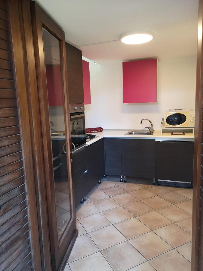 Villa A Schiera Raffinata Con Giardino Λινιάνο Σαμπιαντόρο Εξωτερικό φωτογραφία